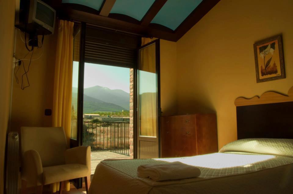 Hotel El Comendador Añón Εξωτερικό φωτογραφία